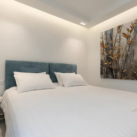 Coryfes Luxury Apartamento