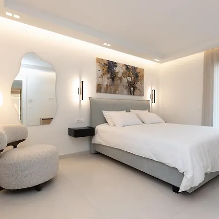 Coryfes Luxury Corfu (city)