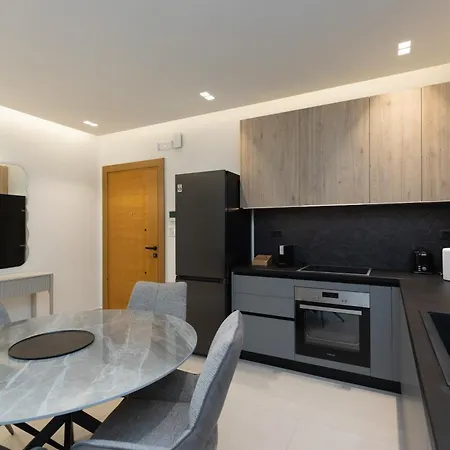 Coryfes Luxury Corfu (city)
