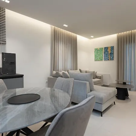 Coryfes Luxury