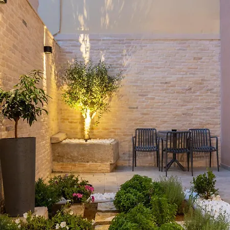 Coryfes Luxury Corfu (city)